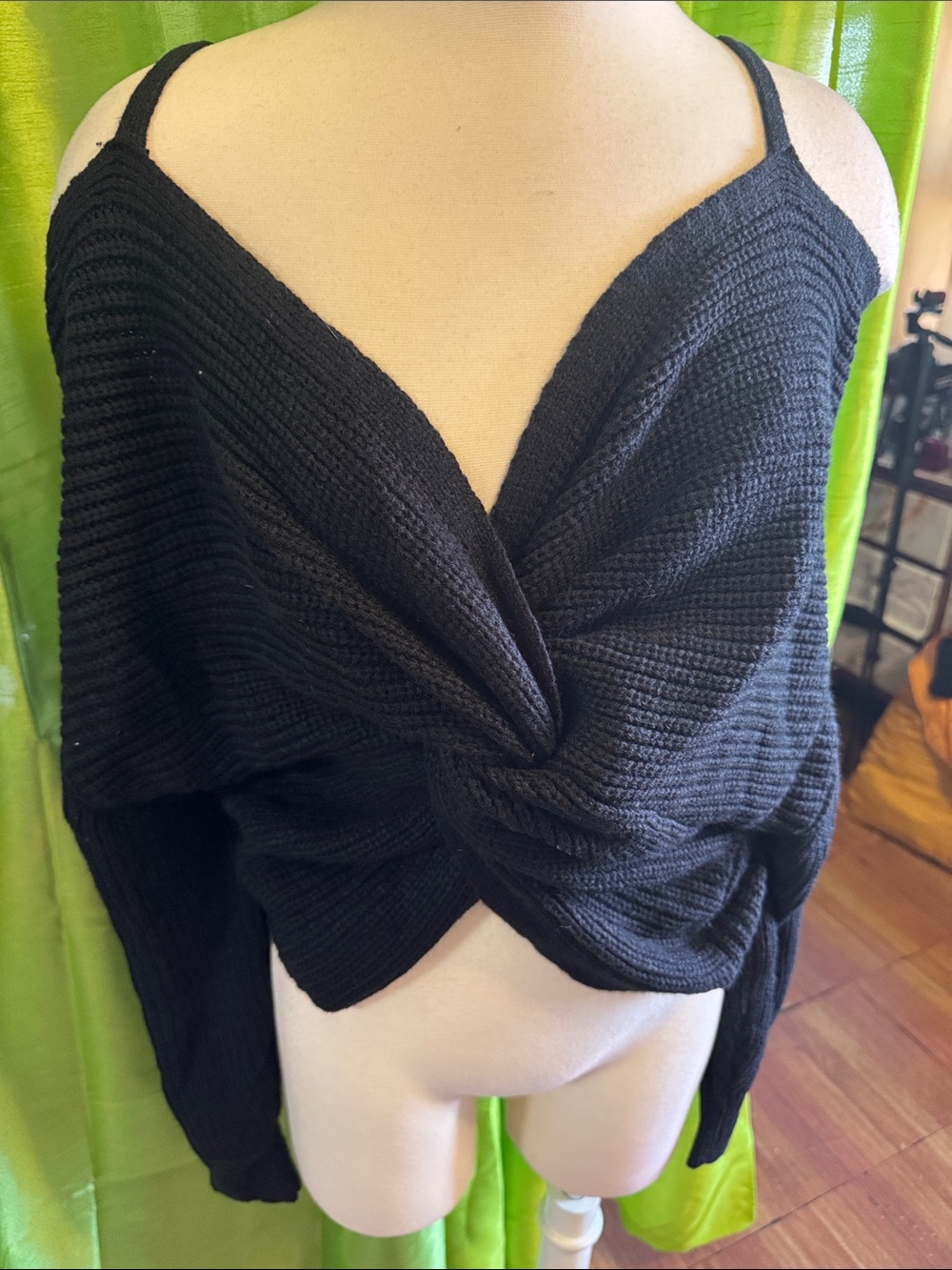 Black Knit Twist-Front Crop Top
